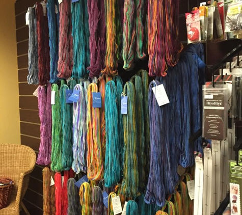 Raging Wool Yarn Shop - Pembroke Pines, FL