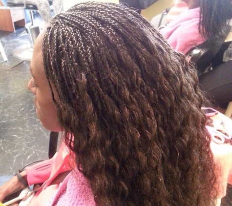 CAMARA AFRICAN HAIR BRAIDING - Phoenix, AZ