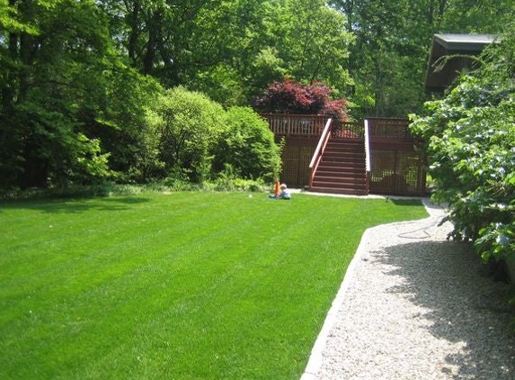 Mastercraft Lawn Maintenance and Landscaping Inc.