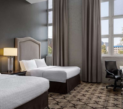 Hampton Inn & Suites New Orleans-Convention Center - New Orleans, LA