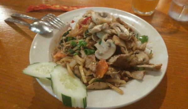 Tiny Thai Restaurant - Winooski, VT