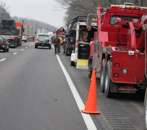 Barnett's Wrecker Service & Repair - Waverly, TN