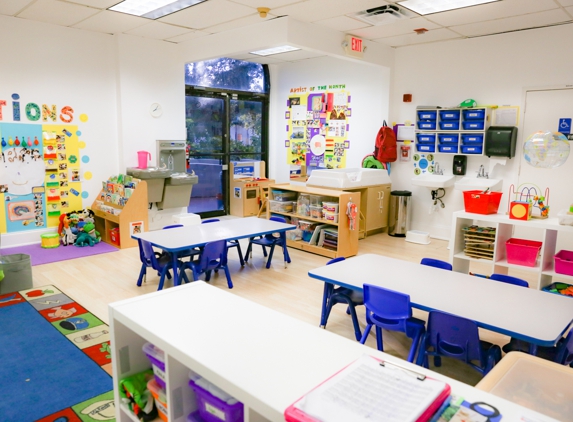 Smart Beginners Preschool - Hallandale Beach, FL