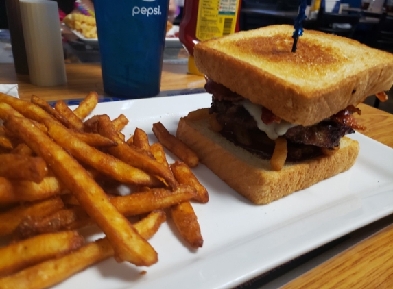 Ziggy's Pub & Restaurant - Poseyville, IN