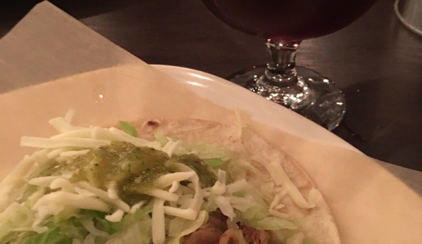 Quvo Tacos & Craft Beer - Fort Lauderdale, FL