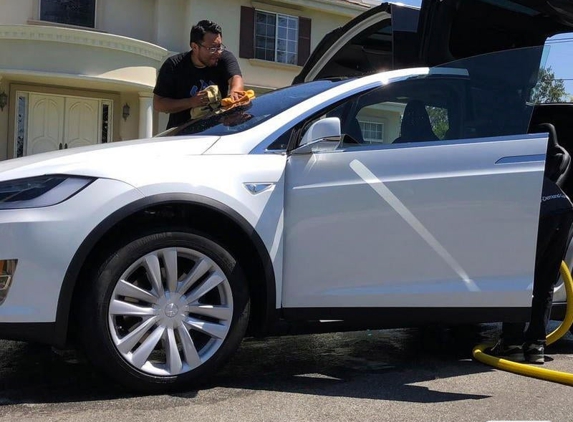 Mobile Wash - Bellflower, CA