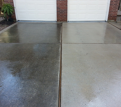 Road Runner Pressure Washing & More - Mc Calla, AL