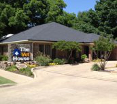 The Vet House - Richardson, TX