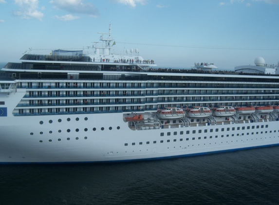 Expedia Cruise Ship Centers - Ashburn, VA