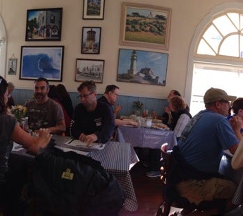 Holly's Lighthouse Cafe - Pacific Grove, CA