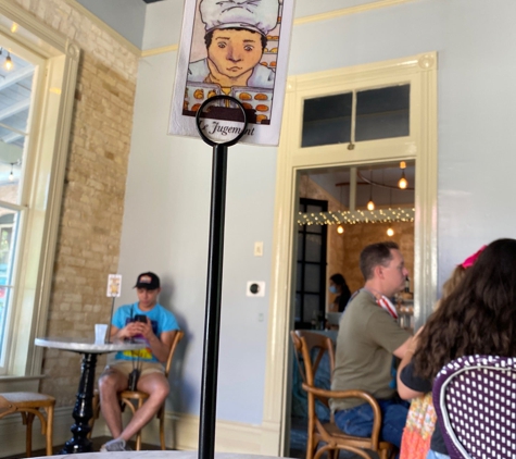 CommonWealth Coffeehouse & Bakery - San Antonio, TX