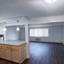 King's Court Manor Apartment Homes - Apartments