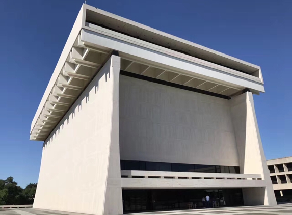 Lyndon Baines Johnson Library & Museum - Austin, TX