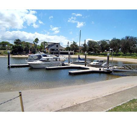 Prestige Pontoons - Molendinar, QLD