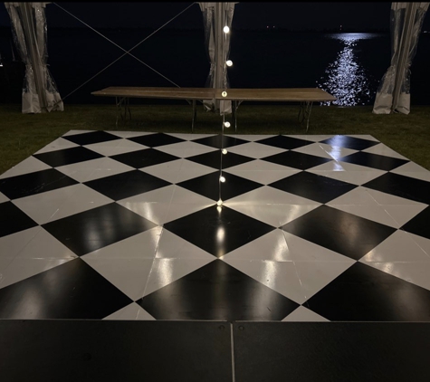 Knights Tent & Party Rental - Pontiac, MI. Black and white checkered Dancefloor
