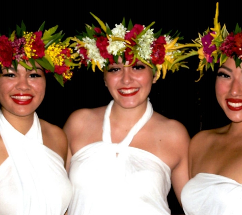 Polynesian Club of Fresno - Fresno, CA. Our performers in Tahiti