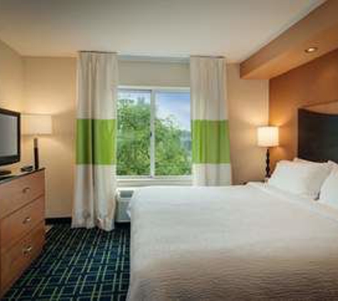 Fairfield Inn & Suites - Auburn, MA