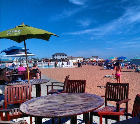 Silver Sands Beach & Tennis - East Haven, CT