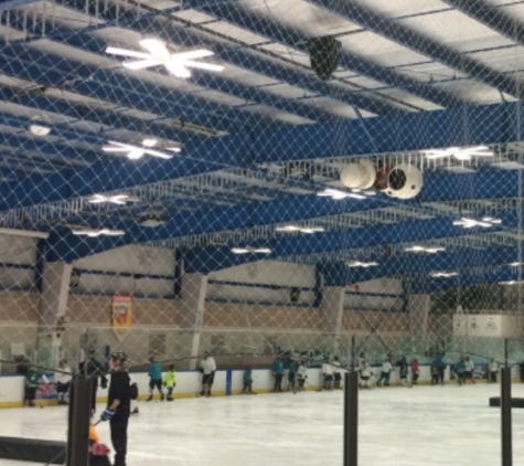 Skatetown Ice Arena - Roseville, CA