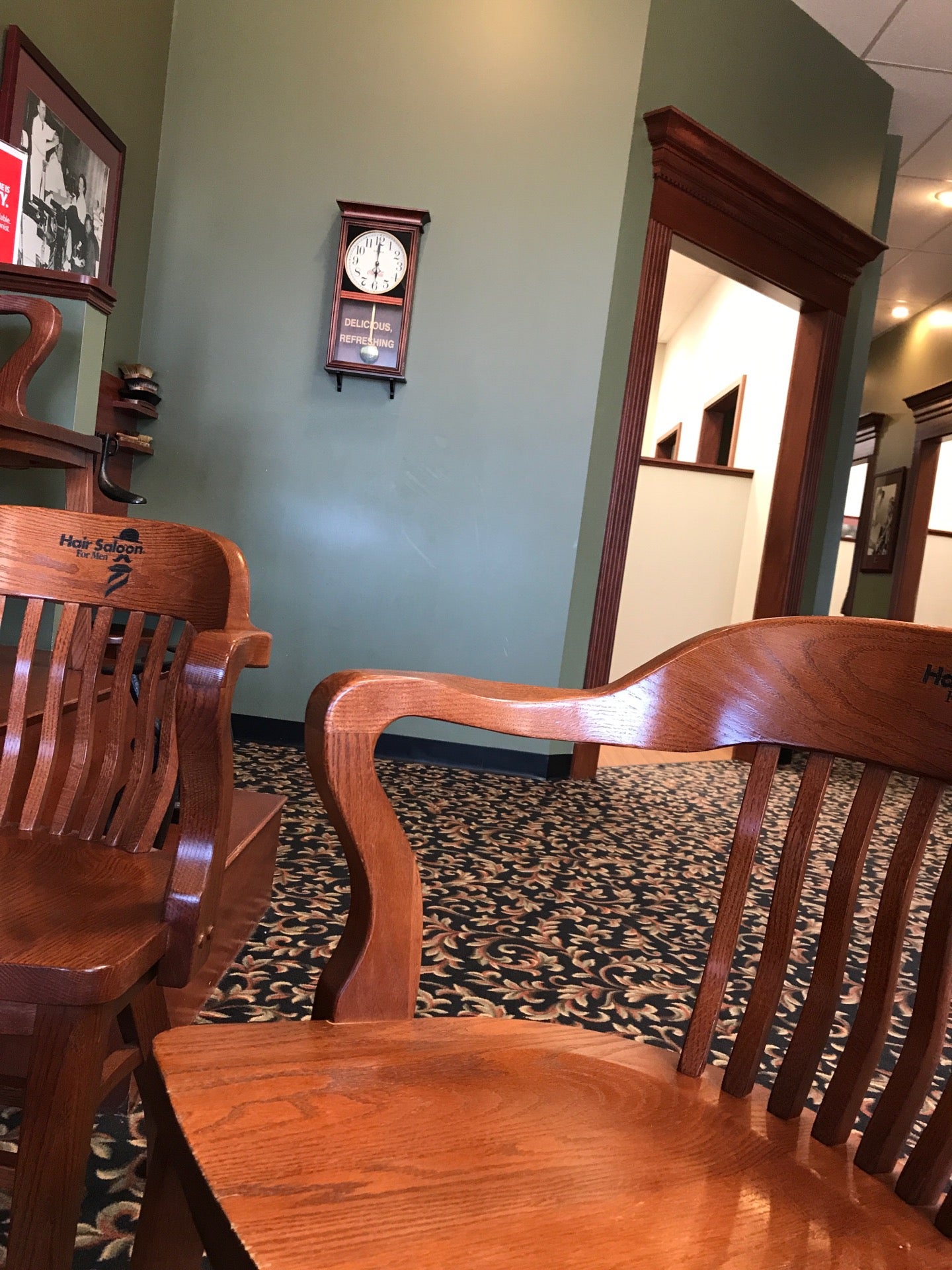 Hair Saloon - Chesterfield, MO 63005