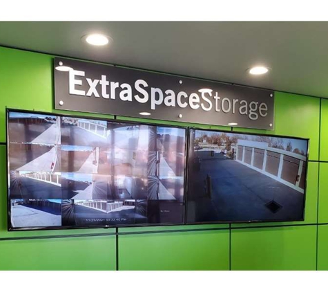 Extra Space Storage - Arlington, TX