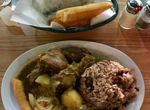 Island Spice Jamaican Restaurant - Leavenworth, KS