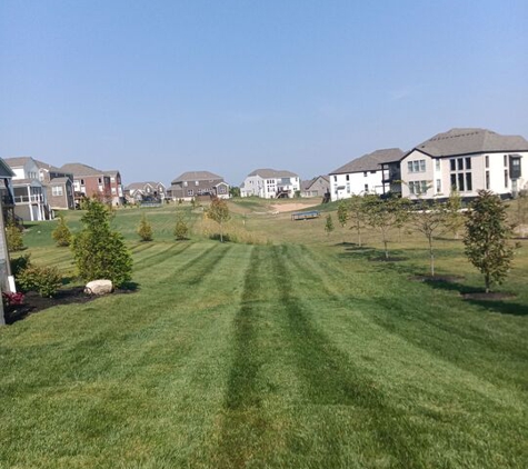 Sharp Edge Landscaping And Lawn care LLC