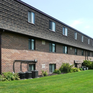 Park Place Apartments - Coralville, IA