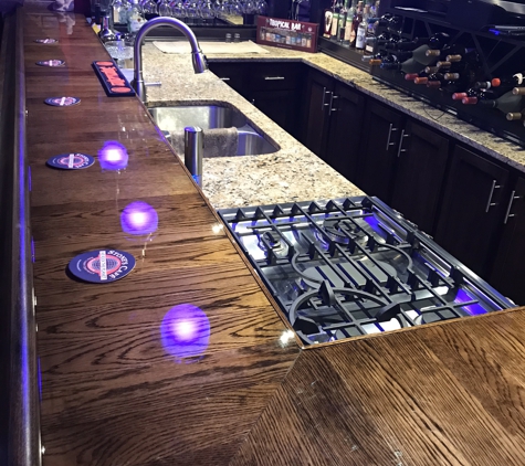 Kohlmeyer Remodeling - Indianapolis, IN. Poured epoxy bar top