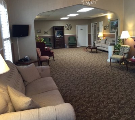 Carlson Funeral Home - El Dorado, KS