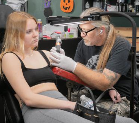 Z -Edge Tattoos & Body Piercing - Sarasota, FL