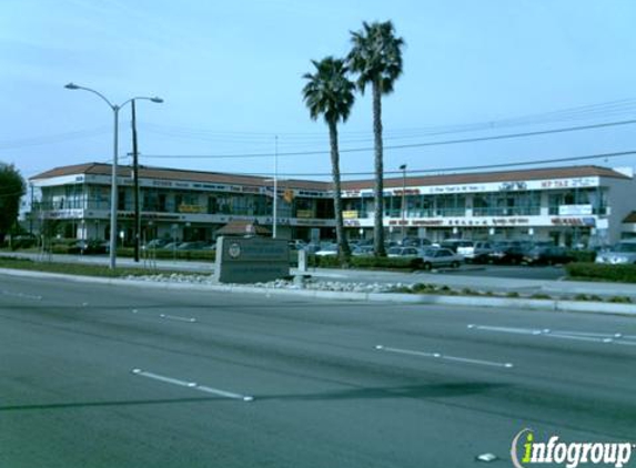 Anh Minh Supermarket - Westminster, CA