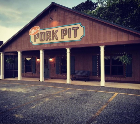 Mel's Pork Pit - Milner, GA