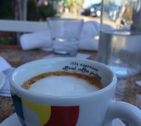 Café la Rue - La Jolla, CA