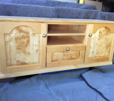 Martin's Fine Furniture - South Burnie, TAS
