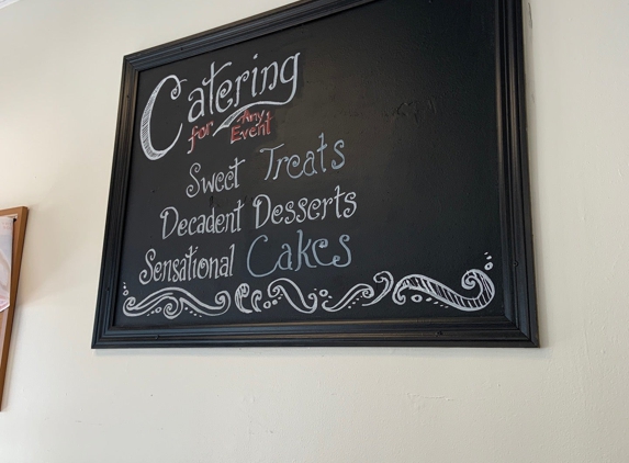 Kneading Sweets Bakery - Deland, FL