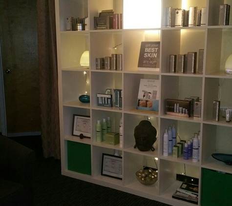 Dimitria Energy Healing Services - Philadelphia, PA. Waiting area in the suite.