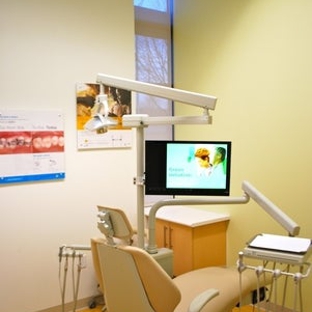 Overland Park Modern Dentistry - Overland Park, KS