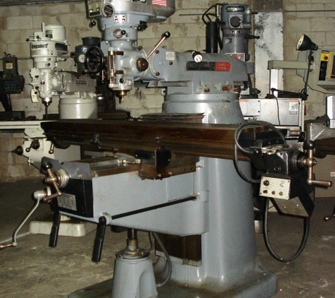 Holland Machinery Co., Inc - Miami, FL. Bridgeport Milling Machine
