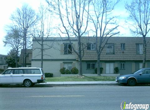 Vista Knolls Apartments - Chula Vista, CA