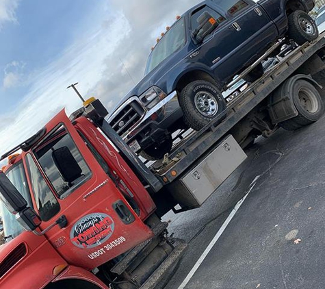 Champs Towing & Recovery - Aurora, IL