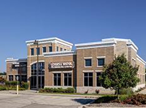 Bank Five Nine - Menomonee Falls, WI