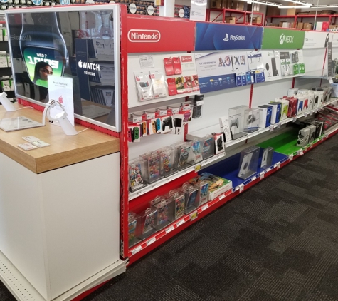 Staples - Southington, CT