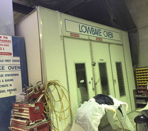 West Gippsland Smash Repairs - Drouin, VIC