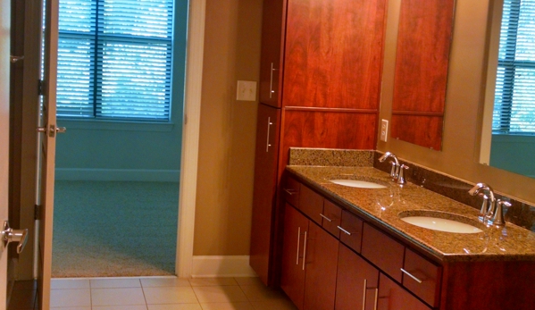 Cielo - Charlotte, NC. Master Bath - Maple Cabinetry