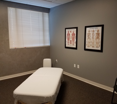 Structura Body Therapies - Colorado Springs, CO. Treatment room