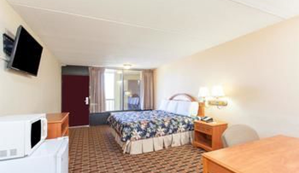 Days  Inn - Pigeon Forge, TN