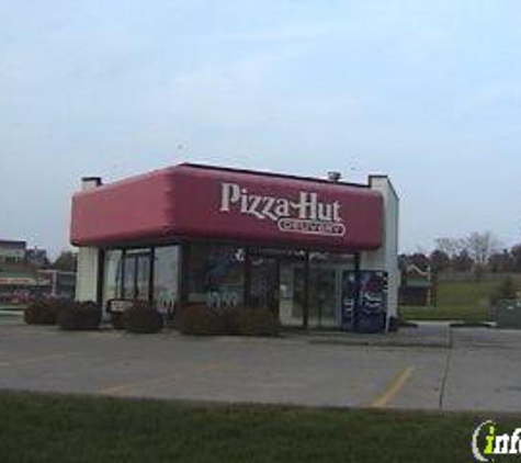 Pizza Hut - Davenport, IA