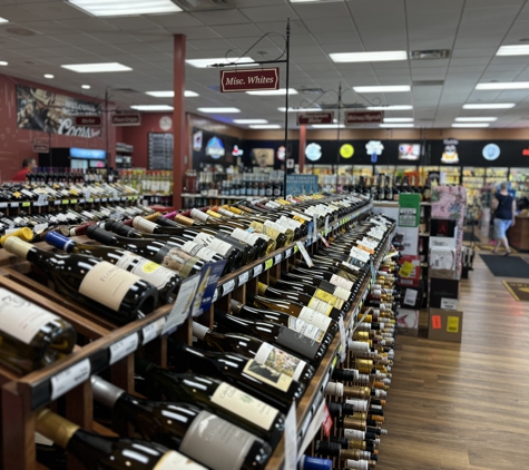 2nd Street Discount Liquor - Casper, WY. Interior