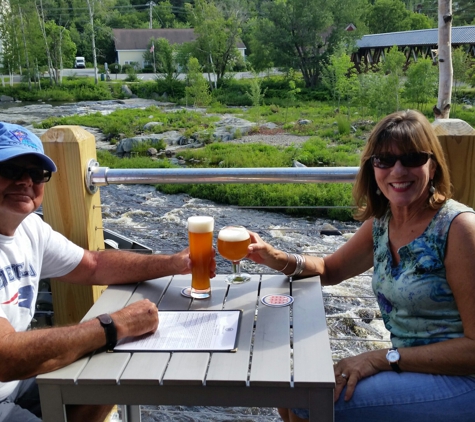 Schilling Beer Co. - Littleton, NH. Enjoying a great afternoon...great beers..nice setting...and an enjoyable and knowledgeable waitress named Rhonda!